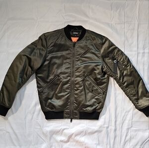 VNDS Worn Twice Men's Diesel Forest Green Bomber Jacket